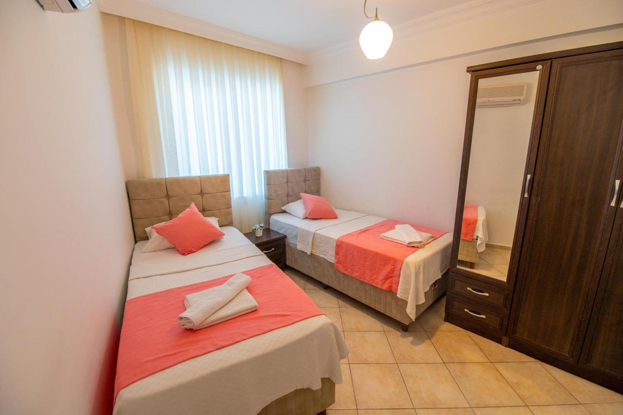 Sunset Beach Villas And Apartments Fethiye Exterior foto