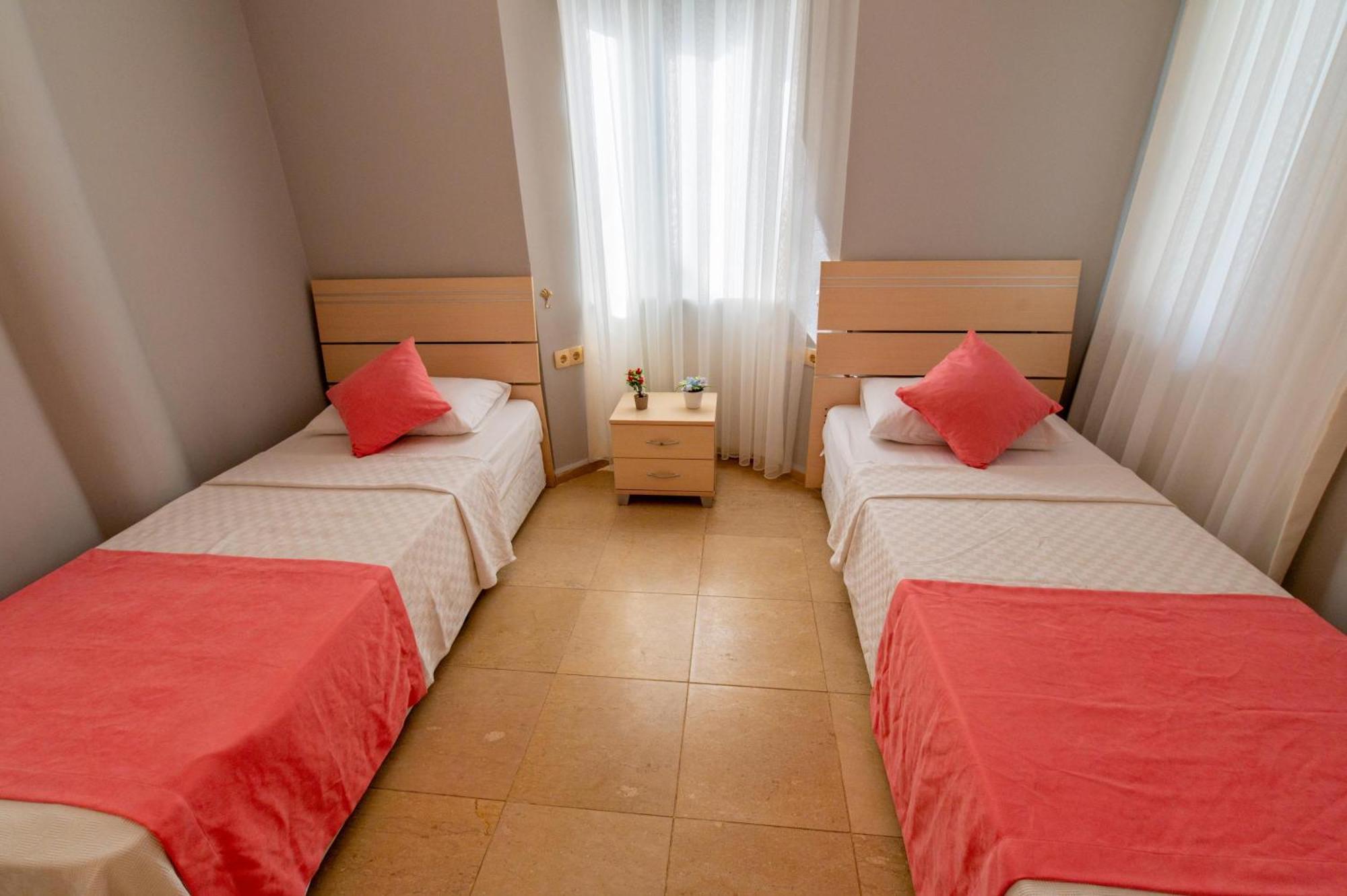 Sunset Beach Villas And Apartments Fethiye Exterior foto
