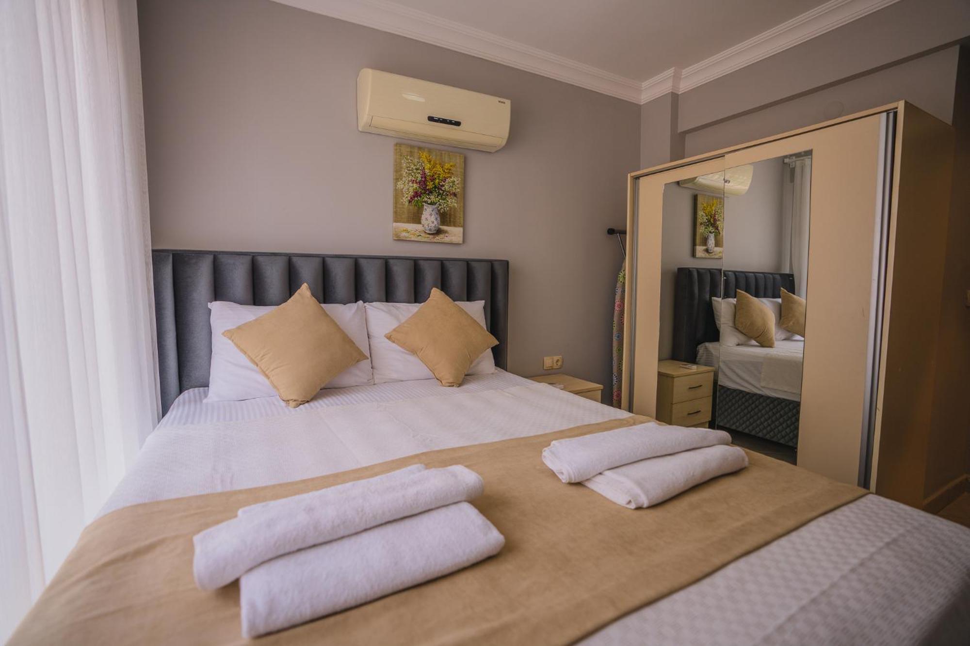 Sunset Beach Villas And Apartments Fethiye Exterior foto