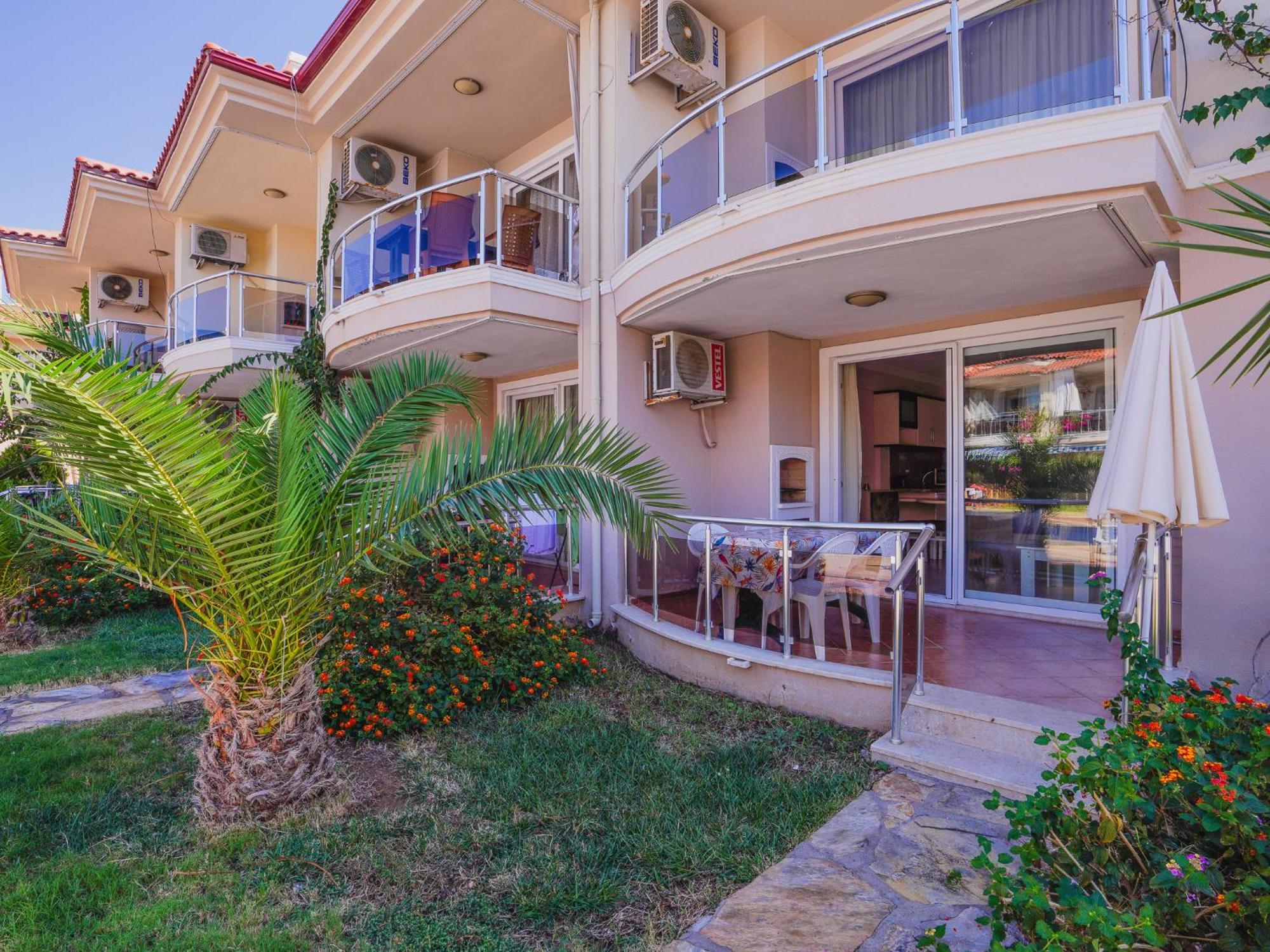 Sunset Beach Villas And Apartments Fethiye Exterior foto